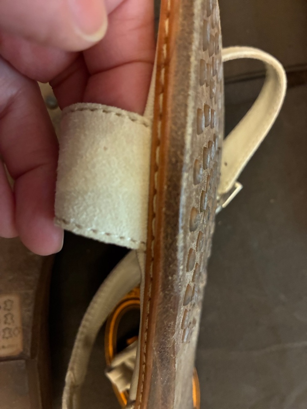 TOD'S Y2K Cream Suede Leather Ankle-Strap Flat Sandals. Sz 7. - Picture 8 of 15